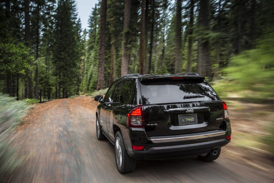  Jeep Compass Limited 2014 года  (фото 12 из 20)